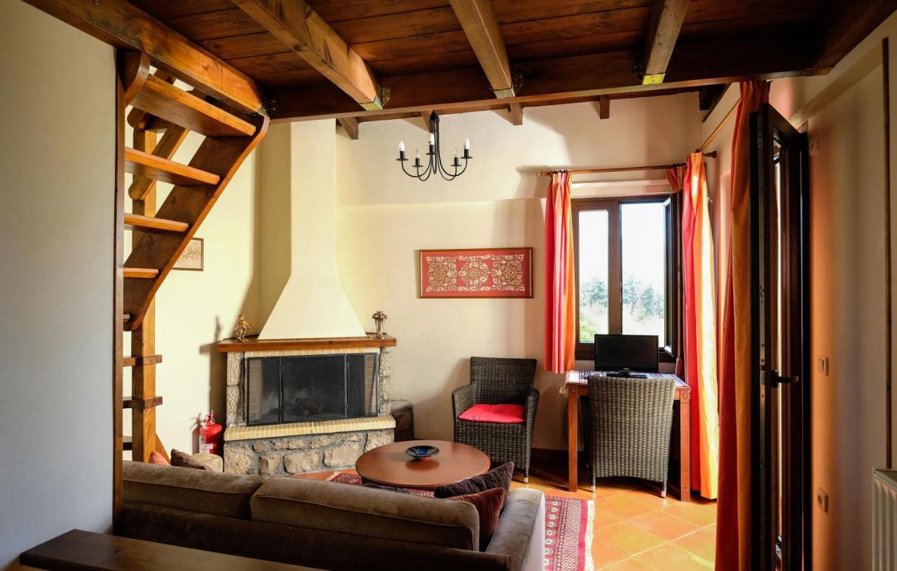 Dryas Guesthouse ポルドロソス エクステリア 写真