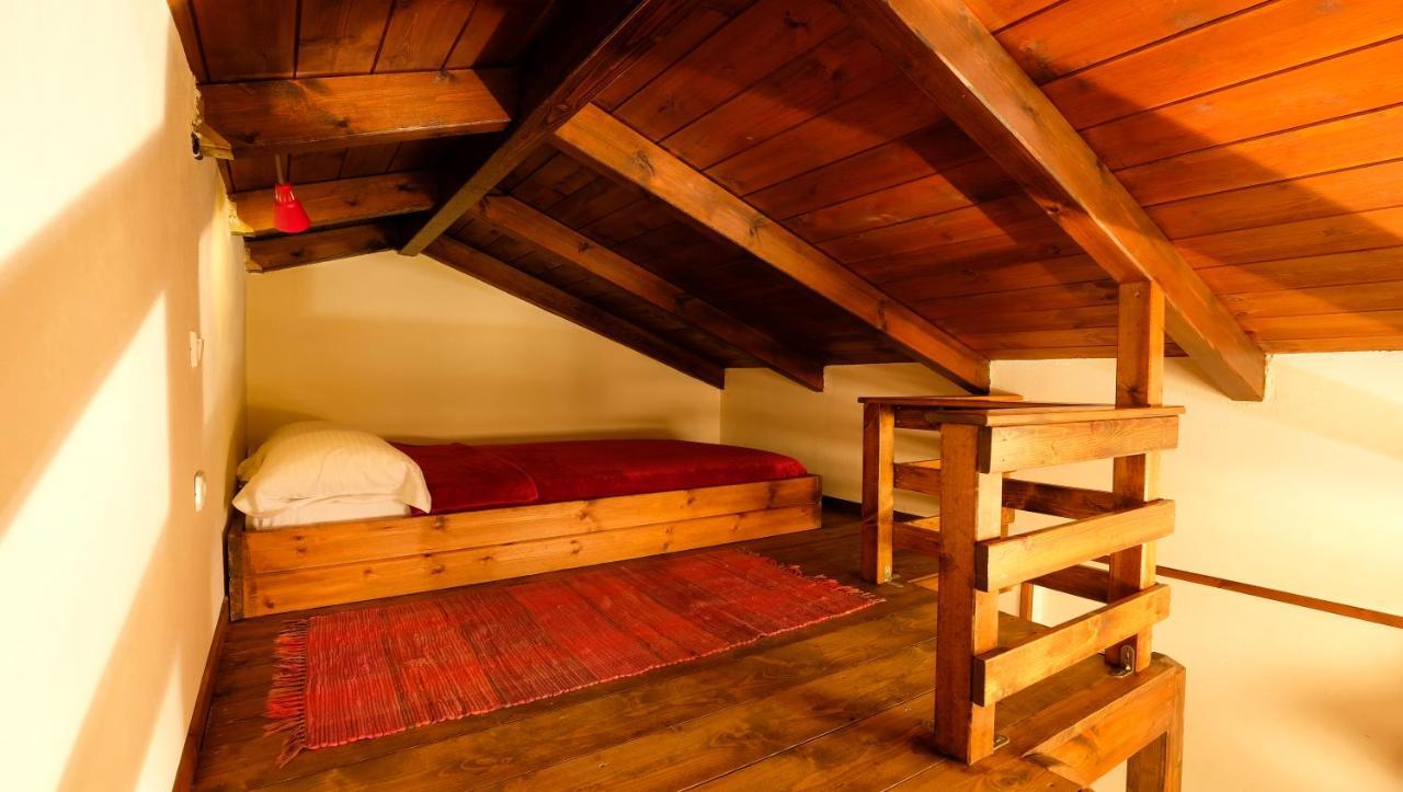 Dryas Guesthouse ポルドロソス エクステリア 写真